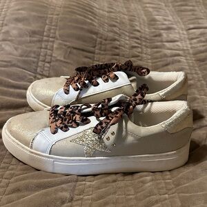White Sneakers with Leopard Print Laces and Glitter Star